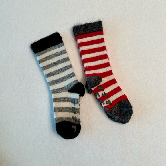 Striped Toddler Alpaca Non-Skid Socks (2) Pairs - Picture 4 of 4